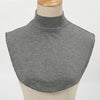 Elegantes graues Rollkragen-Shirt in einem Modepuppi