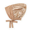 Cache-tête instant double couche satiné couleur beige nude.