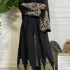 Abaya kaftan de lujo negra para mujeres con bordado dorado en mangas y dobladillo