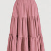 Falda midi a la moda bohemia color rosa empolvado con capas fruncidas.