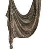 Écharpe de coton à motif floral brun foncé, drapée de manière fluide.