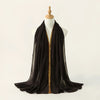 Schwarzer Spitze-Chiffon-Hijab-Schal auf einem Mannequin