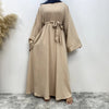 Beige elegante Maxi-Abaya mit langen Ärmeln und Bunddetail
