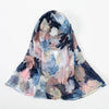 Fließender floraler Viskose-Hijabschal mit Aquarellmuster in Rosa-, Blau- und Violetttönen.
