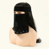 Schwarzer Gesichts-Hijab mit Blumen-Diamantmuster und kleinen weißen Verzierungen
