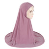 Pañuelo hijab de pedrería floral malva exhibido en un maniquí.