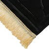 Tapis de prière noir avec une bordure de pompon brodé en or.