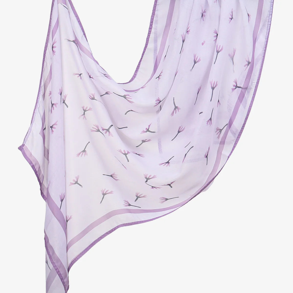 Durchsichtiger lavendelfarbener Leinen-Baumwoll-Hijabschal mit Aquarelldruck von rosa Blütenzweigen.