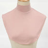 Elegant pinker Rollkragenpullover-Shirt auf einem Mannequin.