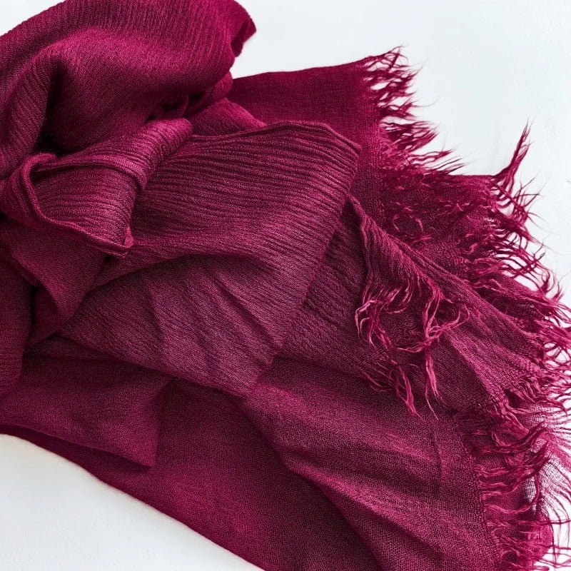 Écharpe hijab en coton viscose magenta profond avec franges et pompon