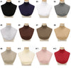 Zwölf Varianten eines eleganten Rollkragen-Tops in verschiedenen Farben, darunter Schwarz, Marineblau, Weiß, Grau, Braun, Bei