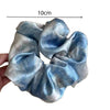 Bloser Seiden-Aquarell-Haargummi, flach dargestellt mit einem 10-cm-Maßband.