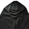 Schwarzer doppelreihiger Chiffon-Instant-Hijab-Schal, gefaltet und präsentiert
