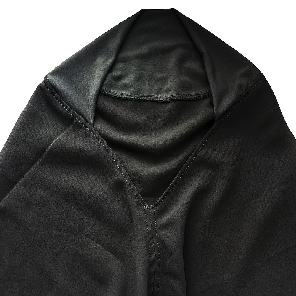 Schwarzer doppelreihiger Chiffon-Instant-Hijab-Schal, gefaltet und präsentiert