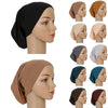 Colección de mujeres usando bonetes de hijab de modal de algodón elástico suave en tonos tierra como negro, beige y marrón.