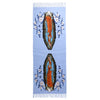Una bufanda azul claro con un estampado personalizado de la Virgen María Guadalupe con detalles florales.
