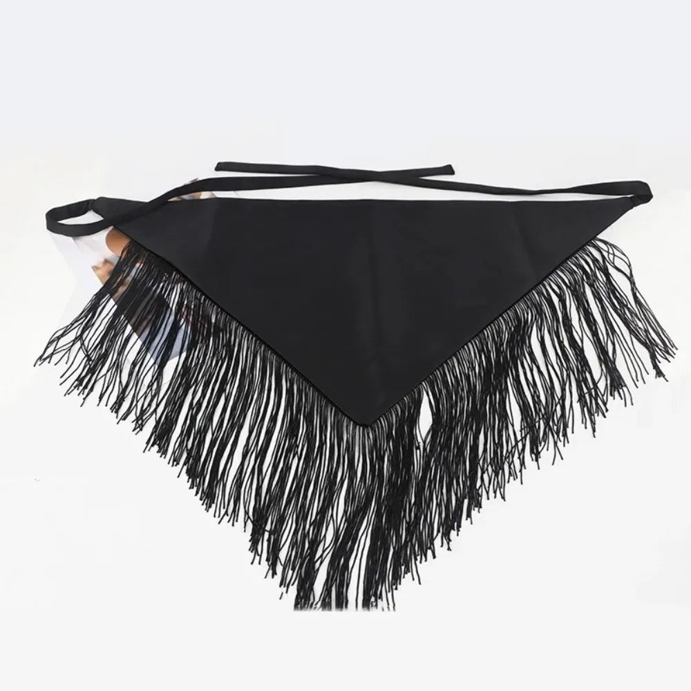 Ceinture triangle noire à taille avec longues pompons noirs