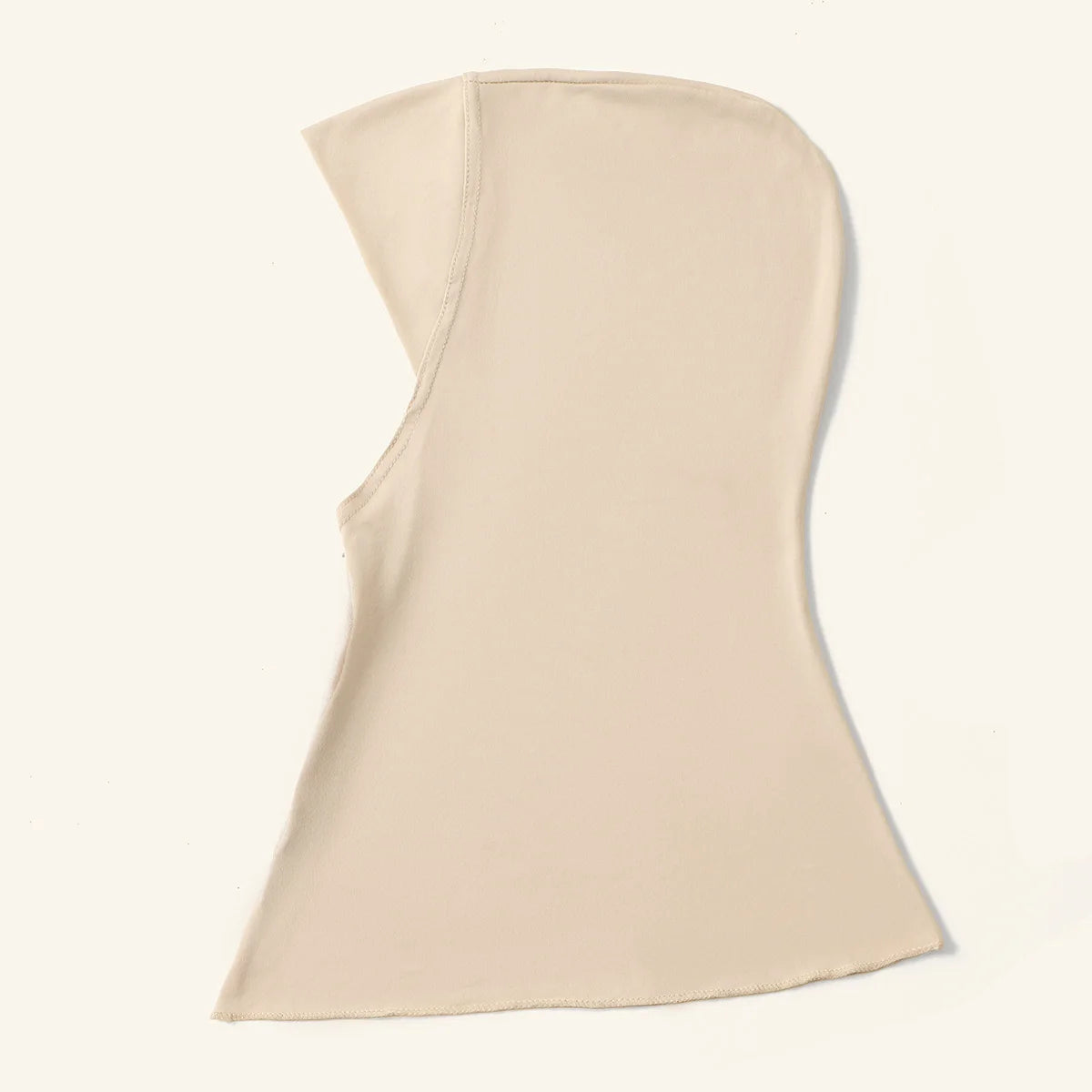 Beige Sofortfalldat-Hijab mit verstecktem Reißverschluss.