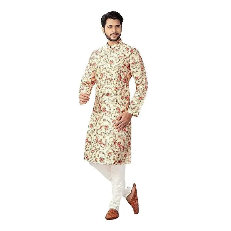 Un homme portant une tunique ou une robe abaya à manches longues à imprimé floral crème et rouge.