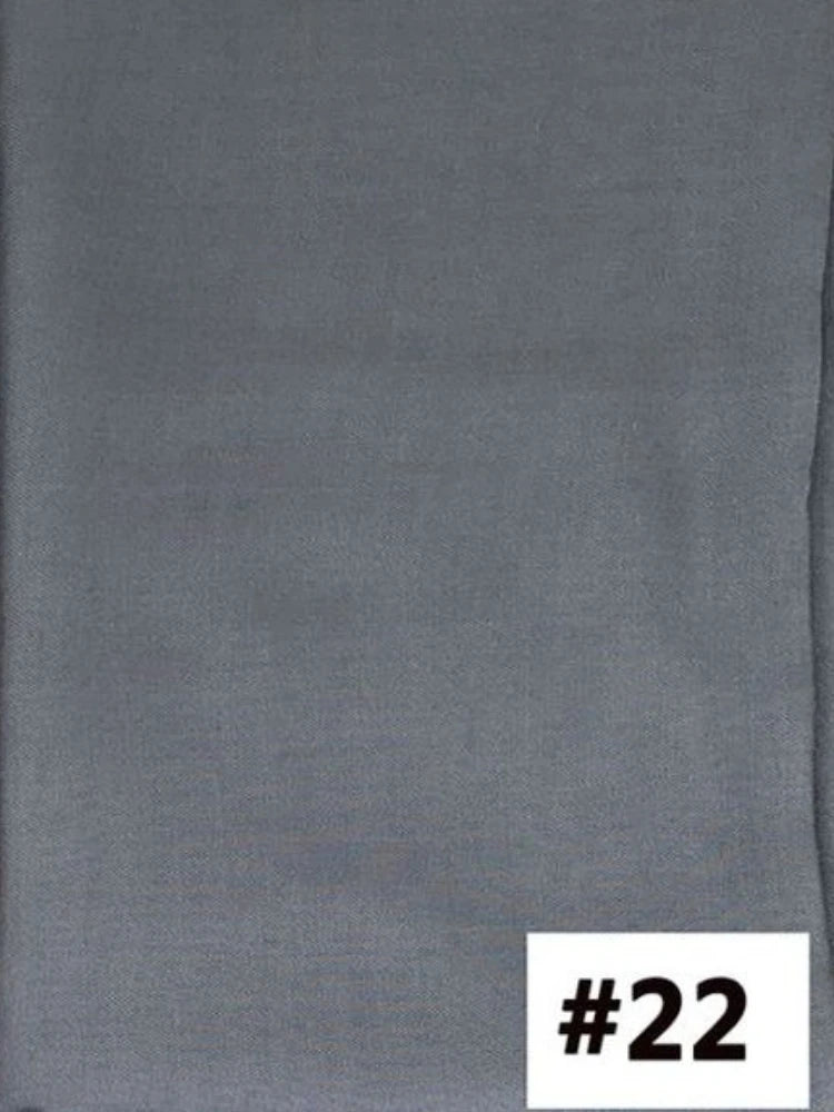 Foulard hijab modal de tissu gris uni multicolore.